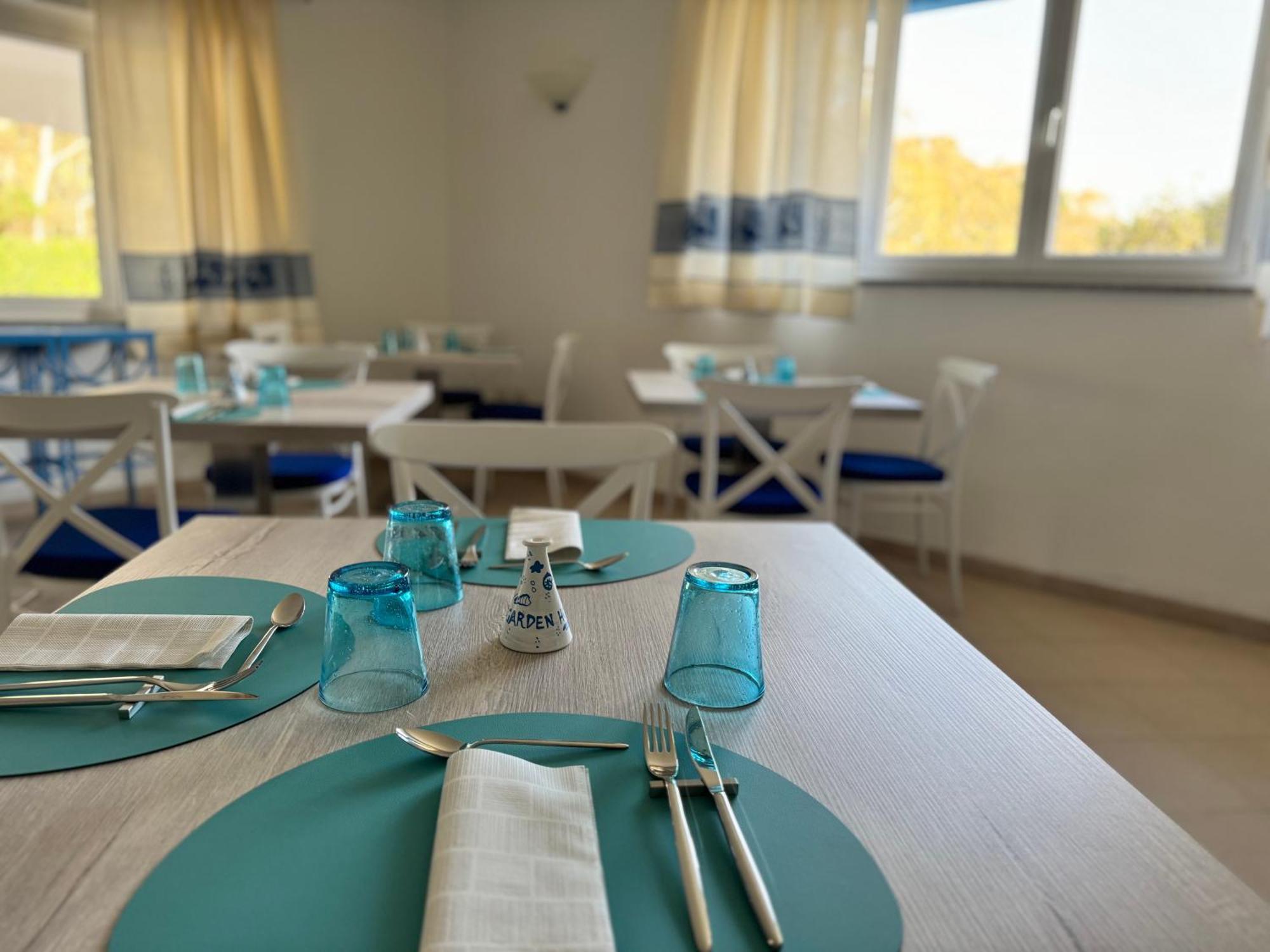Garden Hotel Alghero Фертилия Екстериор снимка